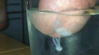 Cumshot in Waterglass