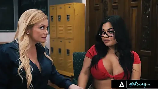 GIRLSWAY - возбужденная милфа Serene Siren и падчерица Summer Col занимаются рискованным сексом во время встречи учителя