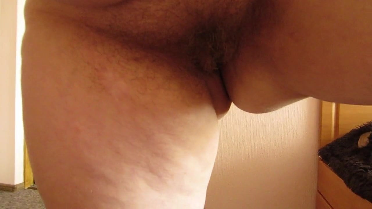show hairy pussy