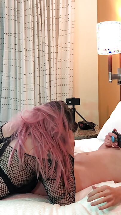 Sissy jade madison nyepong kontol cowok gotik - kompilasi 8
