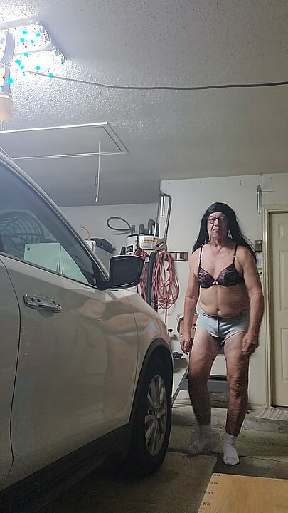 Slutty Sunday