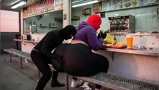 Big Ass Girl Eating Fast Food Gets Her Butt Touched in Public