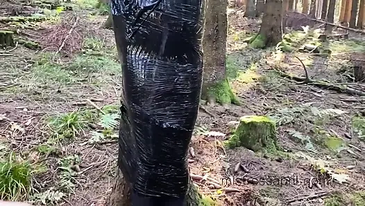 Nyonya April dominatrix - isolasi