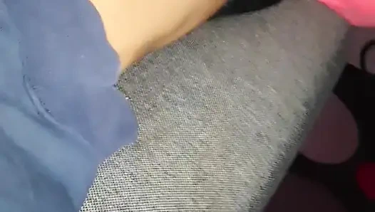 Dışarıda yarağımı emiyor