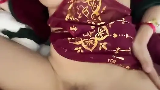 Lulu wild, asiatische JAV-schauspielerin im paradies vollgespritzt