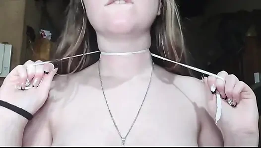 Ich trainiere meine kehle