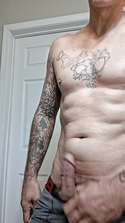 Rubbing this cock