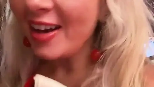 Bts pembe rosie kırmızı filmday follies cumartesi filme aldım için bts