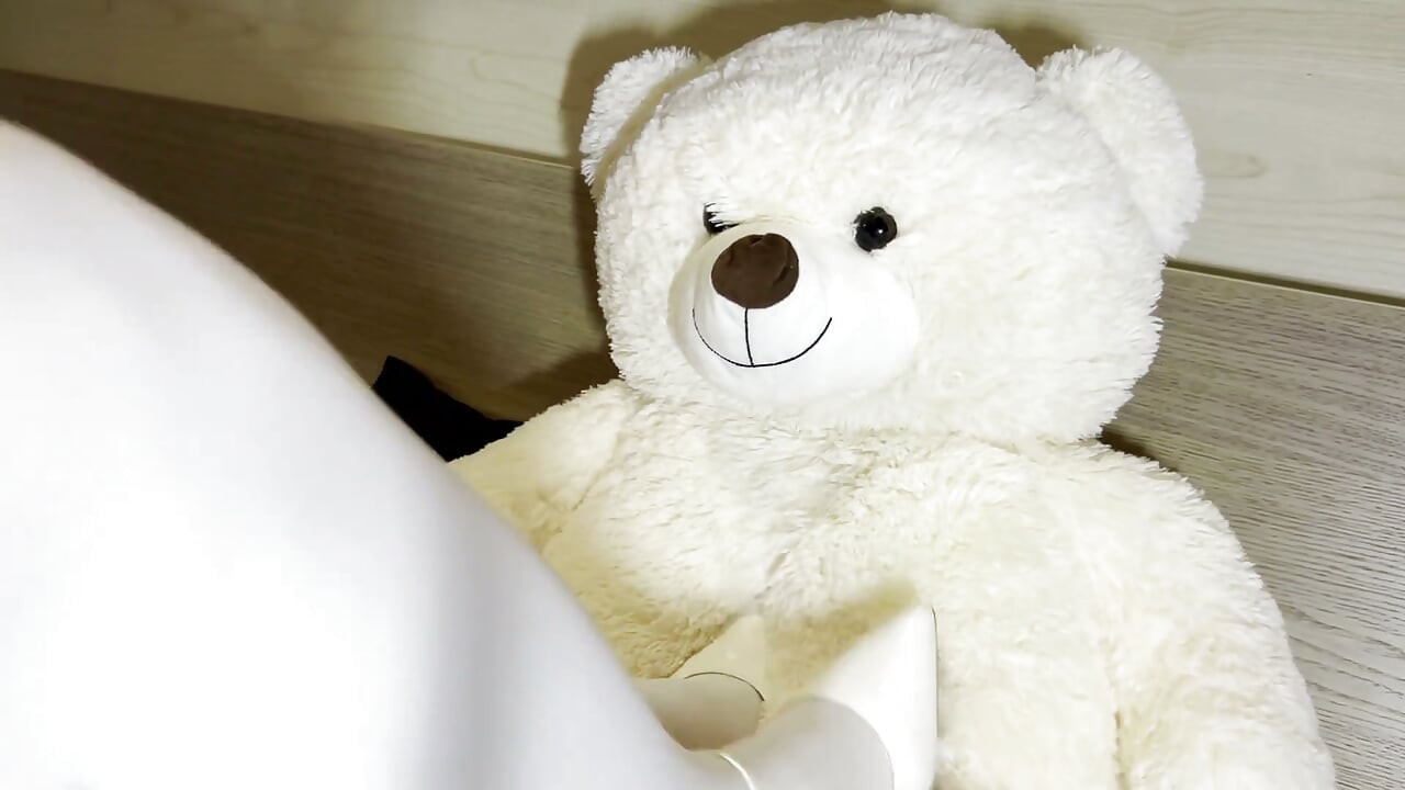 Heels Trample Teddy EP. 1