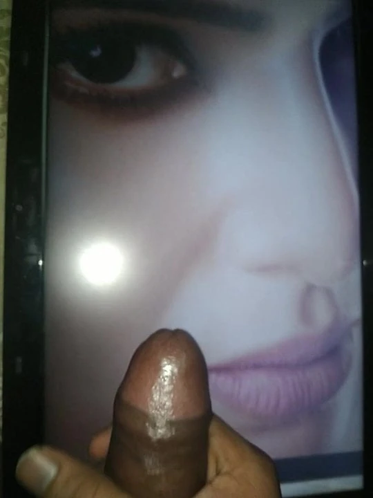 Samantha Akineni cocking