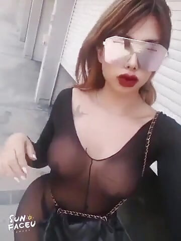 Very sensual tranny big ass perreo music