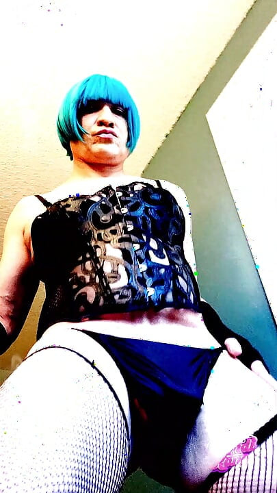 Ts Kandi sexig sissy strippa dansar i underkläder PMV