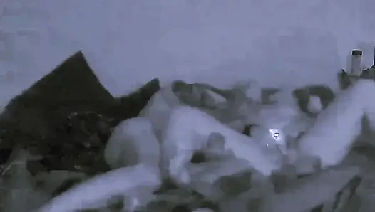 Ich musste kommen und sein heißes sperma in mir fühlen.