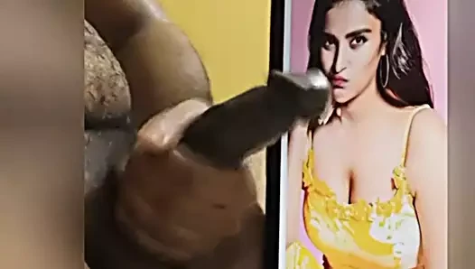 Nidhi aharwal haraç #13