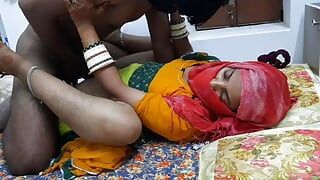 Секс-видео дези индийской пары.Новое видео трахающейся пары