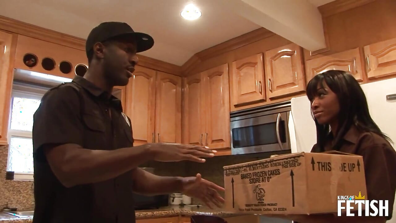 Black delivery girl sucks two big cocks and get fucked to get the delivery confirmation