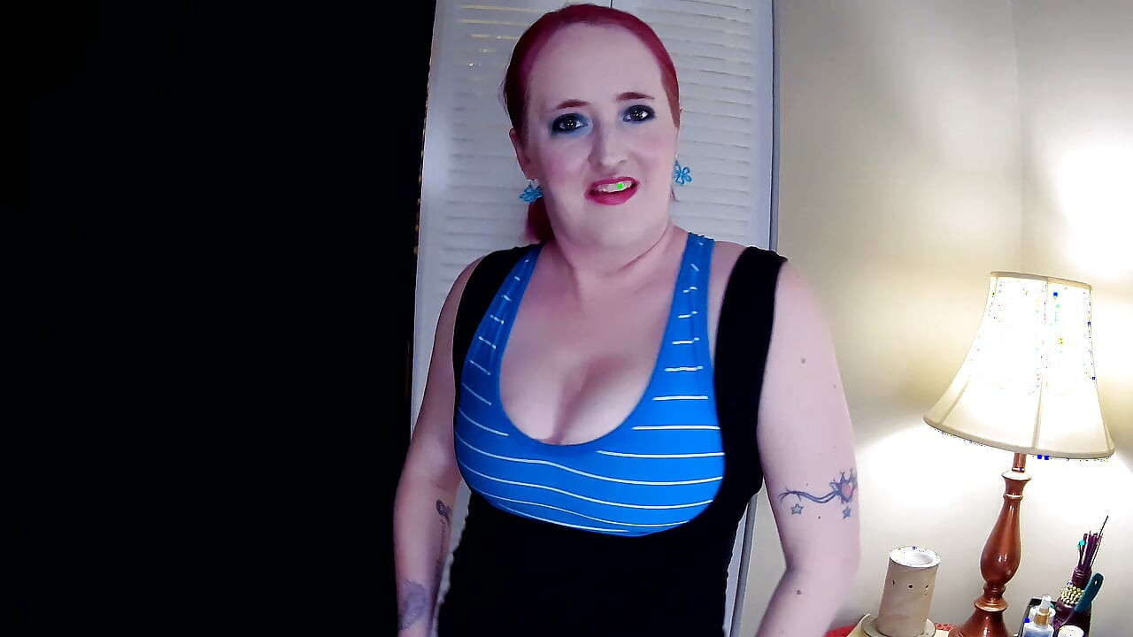 Big Tits MILF Tit Fucks 4 Huge Cumshot