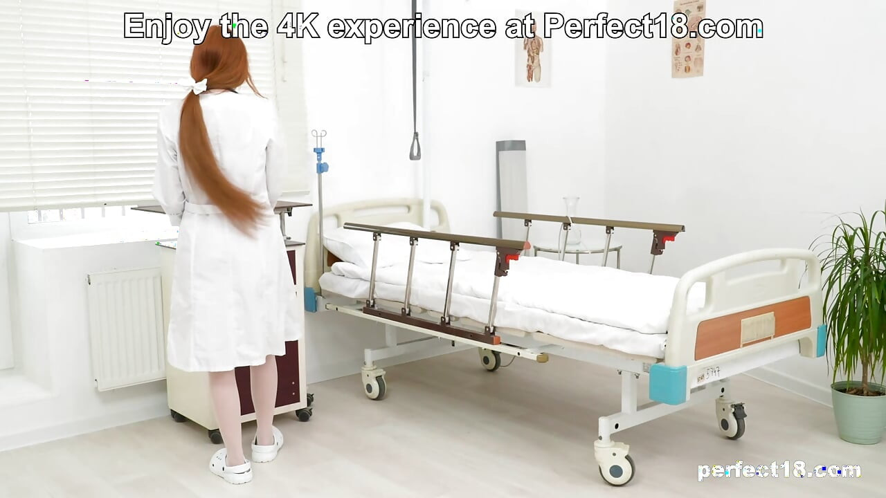 Ruda doktor Megan Murkovski potrzebuje uzdrowienia seksualnego w Perfect18