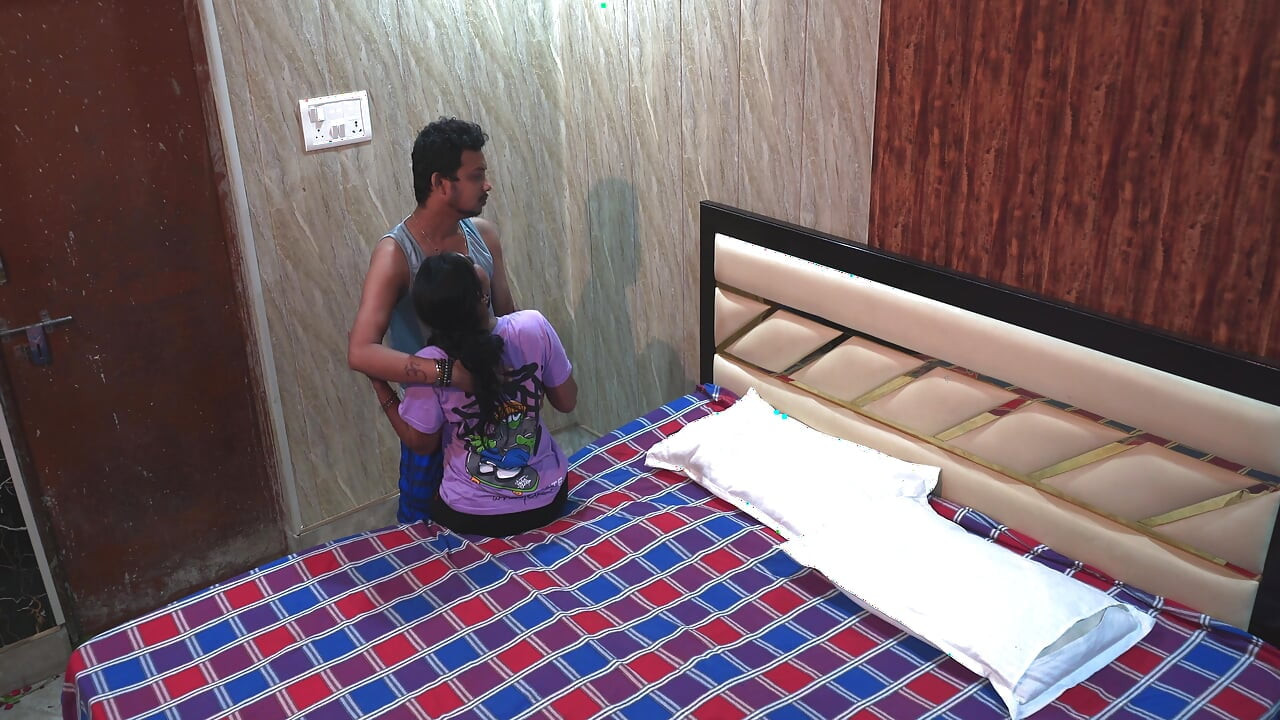 I took my beautiful girlfriend to a hotel and fucked her