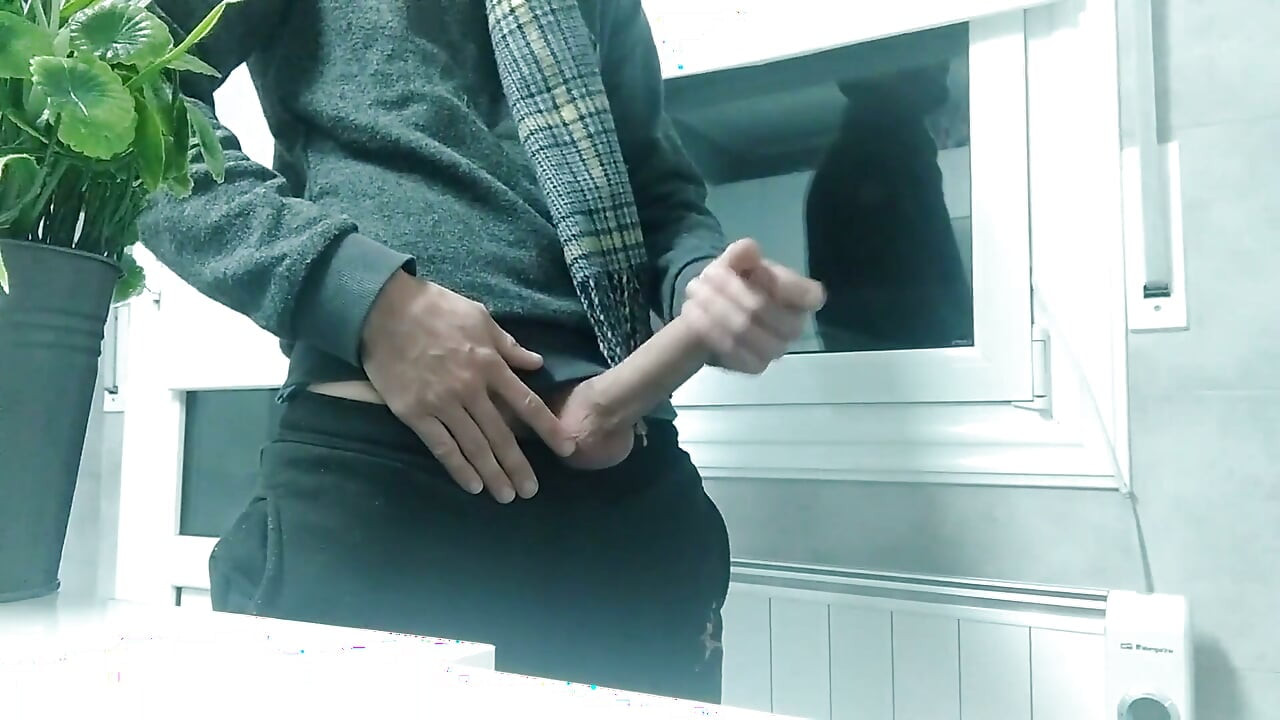 Big Cock Guy with His Scarf, He Is Cold and He Jerks off and Cums to Get Warm