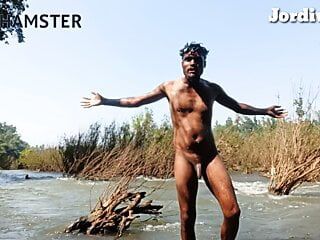 आज तो गंगा नदी में नंगा स्नान किया नंगी जोर्डीवीक इन गंगा रिवर प्लेस