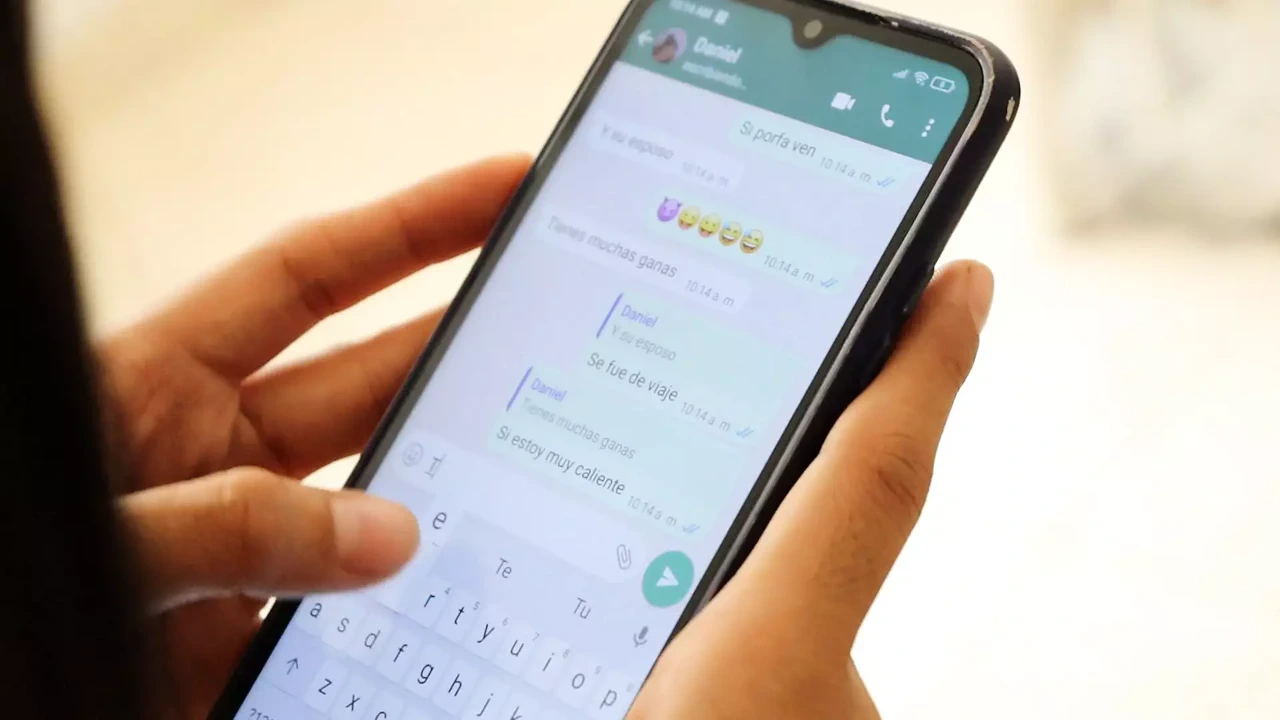 MY STEPSISTER’S HUSBAND DOESN’T PLEASE HER AND SHE CALLS ME TO FUCK HER – PORN IN SPANISH-.