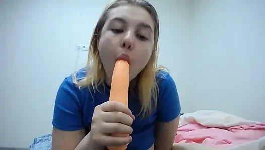 Msturbating and Suck Dildo