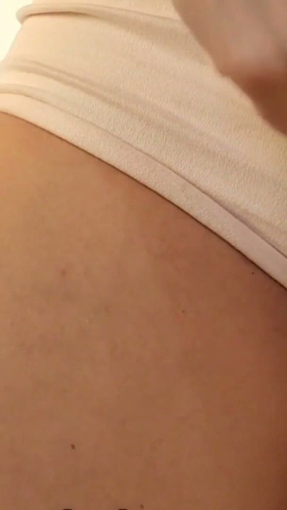 Hottie in micro shorts without panties | Clip 2