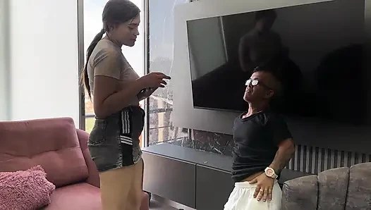 Cebol penis besar memiliki seks buatan sendiri dengan tetangga saya yang marah terangsang.