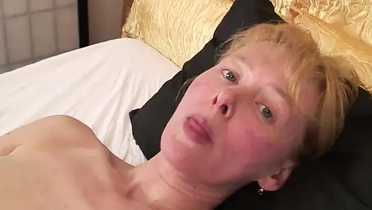 /milf fucked at casting