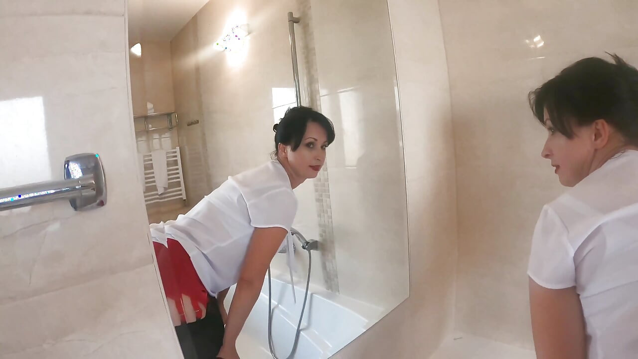 Sweet Golden Shower