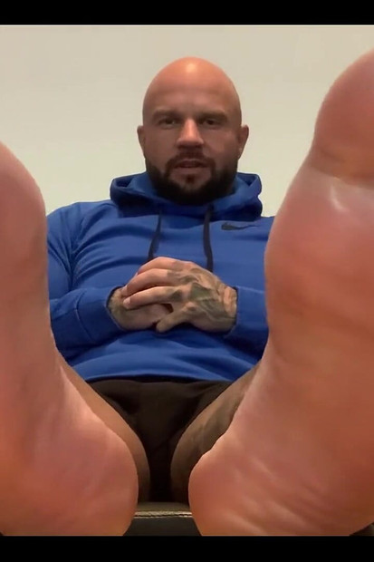 Trener vas moli da dođete u njegov ured