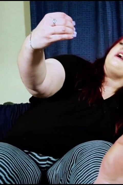 Giantess Snaps! Shrinks Entitled Brat and Breaks Her Down with Foot Domination