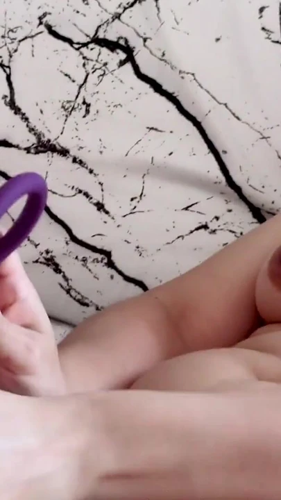 Memorable moment from "Venezuelan Pornstar Selena Vega Tries Her New Sohimi Sex Toy For You!"