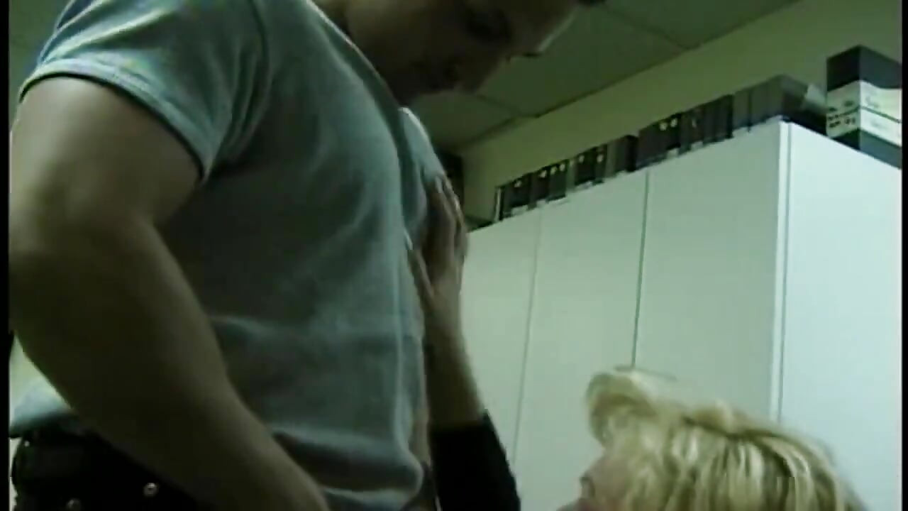 Horny Blonde MILF Takes Thick Cock Deep in Her Ass