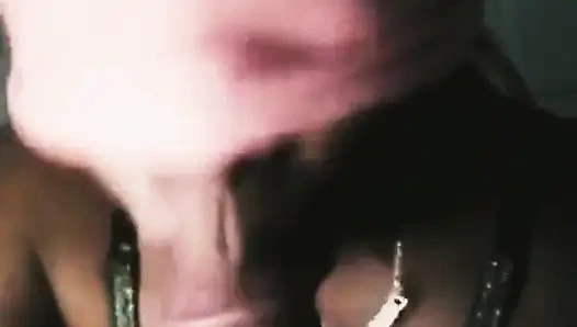 Der Pecker-gobbler!!