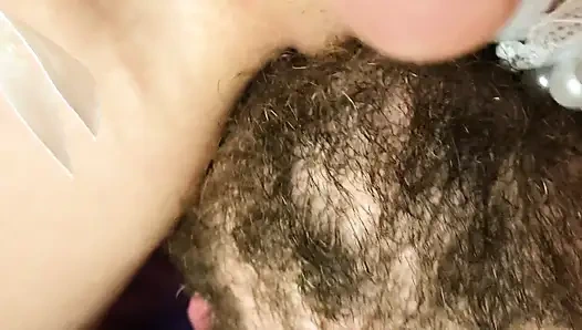 Beni yala. sik beni. kız iki kez boşalıyor.