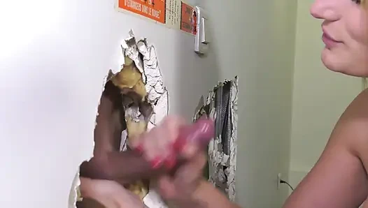 Sarışın orta yaşlı seksi kadın, mükemmel vücut, tıraşlı amcık 5732 1