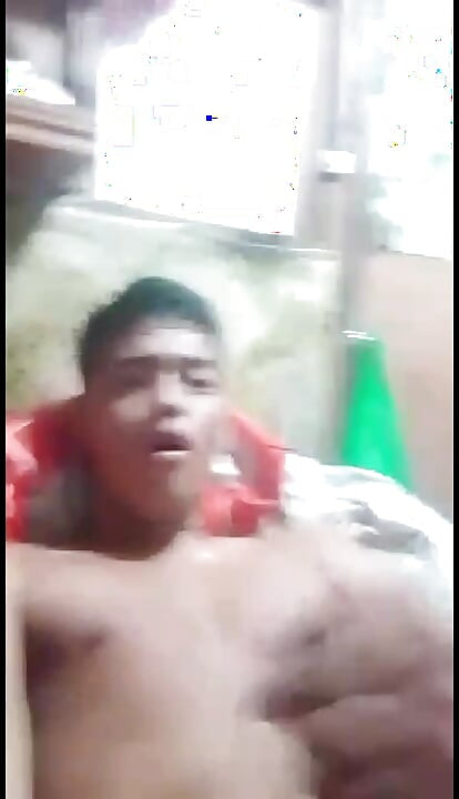 Filipino Twink Gets Covered in Hot Sticky Cum