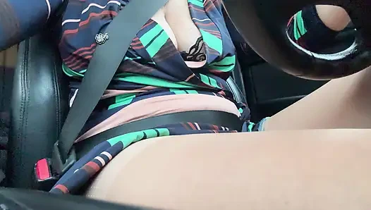 Horny mature stepmom drives and caresses herself on the way to the office
