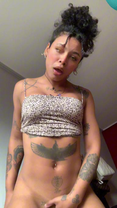 young slut latina solo masturbation video exposed