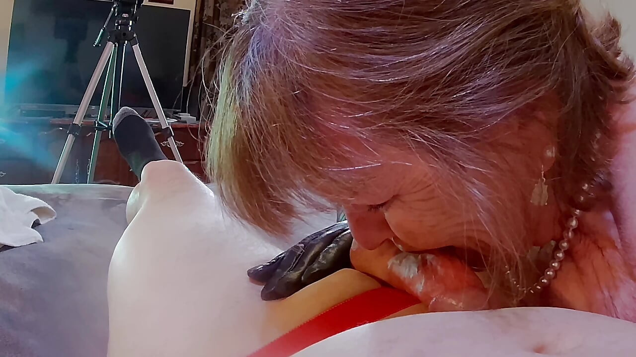 Gylf Carmen's Select Sexy, Slutty Sucking Compilation 8623COMP