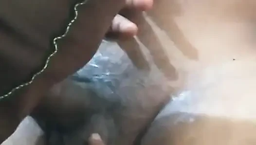 Pacarku makan video kinerja kontol besar