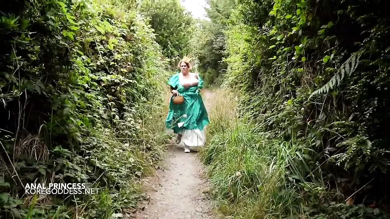 The Busty Princess of Anal gets her ass fucked