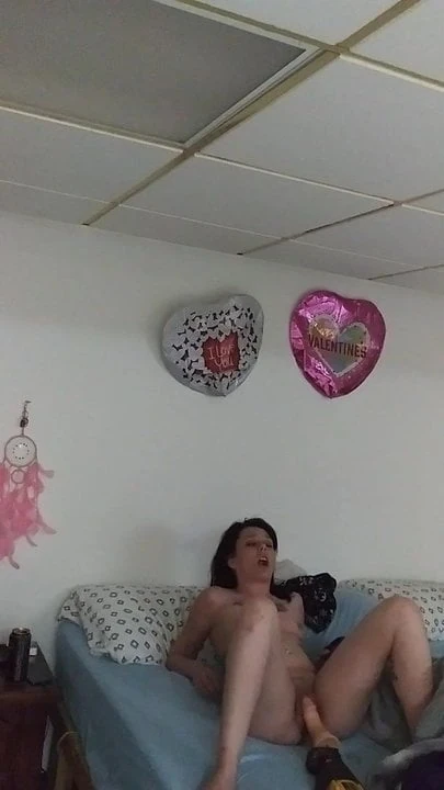 Emily Machine fucked at High speed