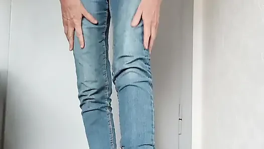 Skinny jeans