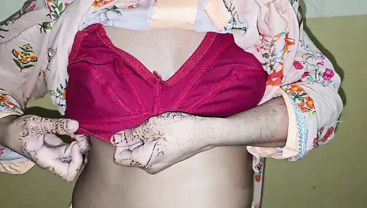 Pakistani Horny House Maid