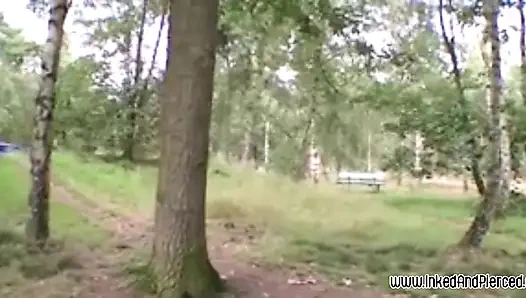 Татуированные и пирсингованная - пирсингованная и татуированная альт и эмо-крошки