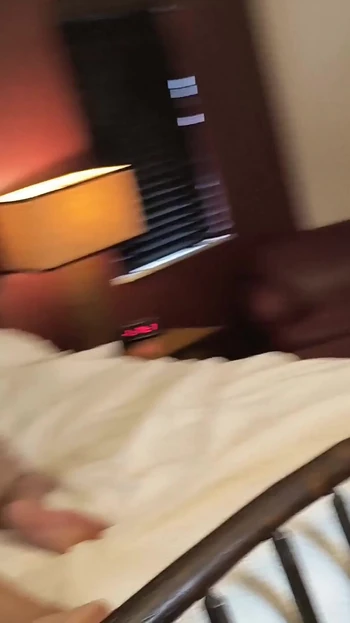 「Cuckquean POV - Cuck Wife Films Her Husband Fucking Full Post Op Transwoman Elle Wylder」の忘れられない瞬間