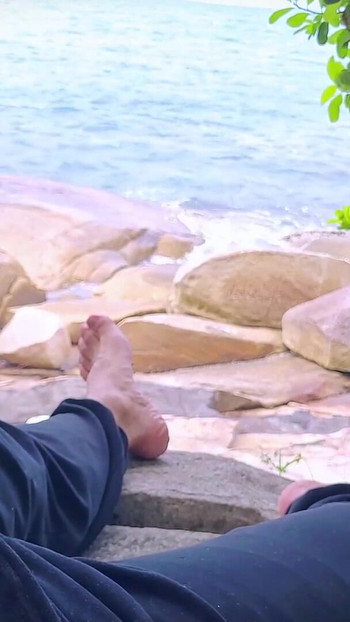 Epischer moment aus "Handjob Überraschung ejakulation am strand"